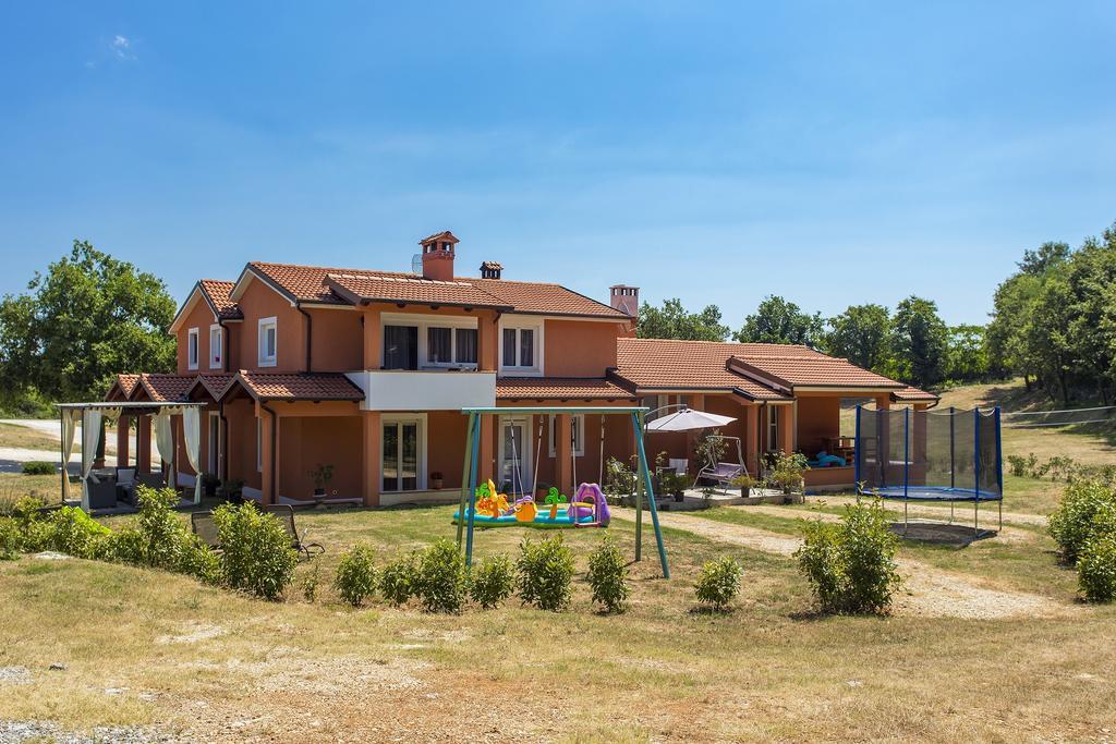 Apartments Matelici Divsici Ngoại thất bức ảnh